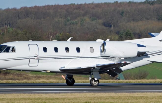 Air charter service private jet